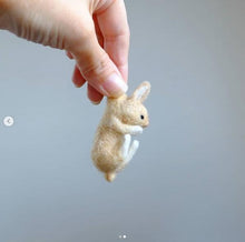 Load image into Gallery viewer, 2020 Lovely Akita Dog Cat Panda Raccoon Rabbit Animal Wool needle felting package material DIY Felted Kits Non-finished
